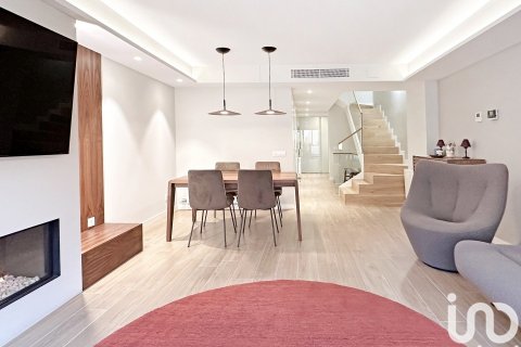 3 bedrooms house for sale in Barcelona, Catalonia, Spain № 4973 - photo 8