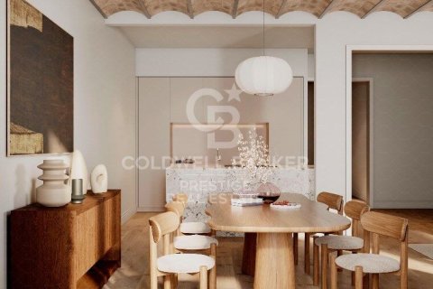 4 bedrooms apartment for sale in Barcelona, Catalonia, Spain № 5461 - photo 2
