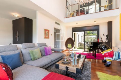 6 bedrooms villa for sale in Barcelona, Catalonia, Spain № 4382 - photo 13