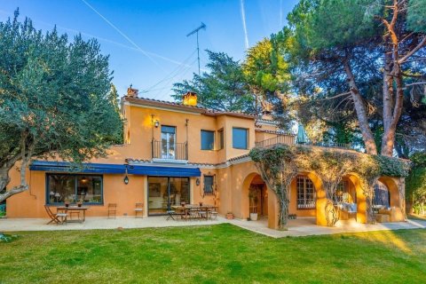 7 bedrooms house for sale in Sant Andreu de Llavaneres, Barcelona, Catalonia, Spain № 7663