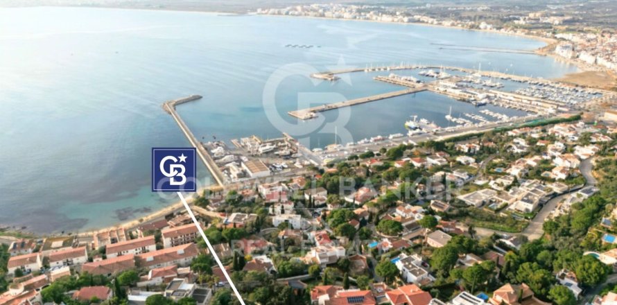 1232 m² land plot à vendre à Roses, Girona, Catalonia, Spain № 7668