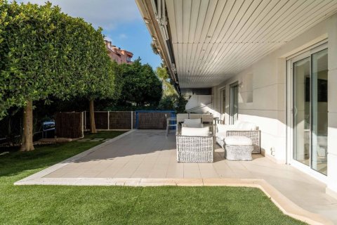 4 bedrooms apartment for sale in Sitges, Barcelona, Catalonia, Spain № 7104 - photo 18