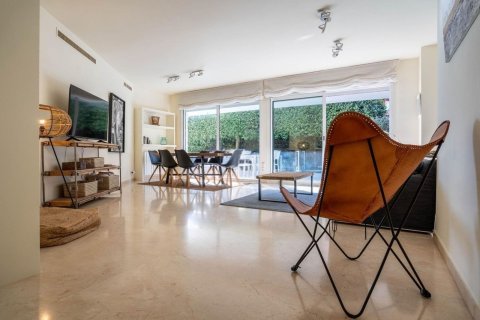 4 bedrooms apartment for sale in Sitges, Barcelona, Catalonia, Spain № 7104 - photo 11