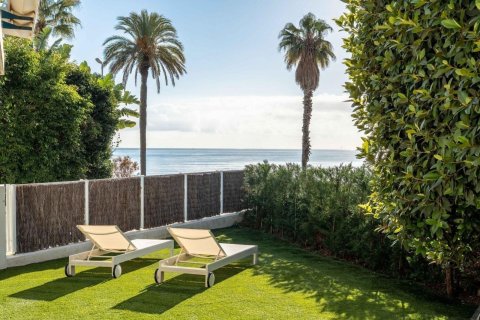4 bedrooms apartment for sale in Sitges, Barcelona, Catalonia, Spain № 7104