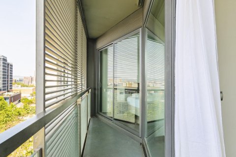 Apartamento de 2 dormitorios en venta en Barcelona, Cataluña, Spain № 7105 - foto 7
