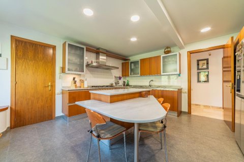 Сasa de 5 dormitorios en venta en Arenys de Munt, Barcelona, Cataluña, Spain № 7661 - foto 7