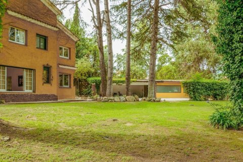 12 bedrooms house for sale in Barcelona, Catalonia, Spain № 7662