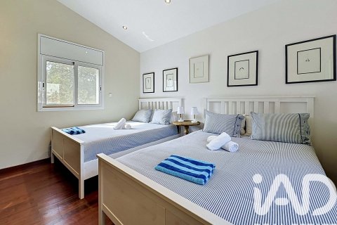 Купить дом в Оливелла, Испания с 6 спален, 360м², № 7408 - фото 9