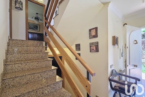 4 bedrooms house for sale in Sant Fost de Campsentelles, Barcelona, Catalonia, Spain № 5031 - photo 13