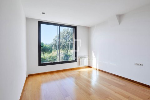 4 bedrooms villa for sale in Sant Vicenc De Montalt, Barcelona, Catalonia, Spain № 4457 - photo 17