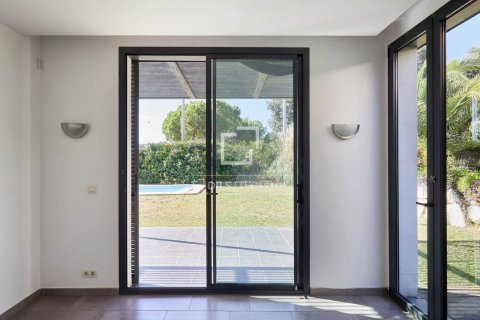 4 bedrooms villa for sale in Sant Vicenc De Montalt, Barcelona, Catalonia, Spain № 4457 - photo 11
