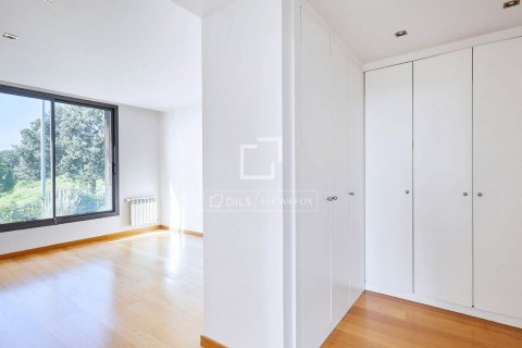 4 bedrooms villa for sale in Sant Vicenc De Montalt, Barcelona, Catalonia, Spain № 4457 - photo 16