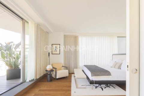 3 bedrooms apartment for sale in Barcelona, Catalonia, Spain № 1057 - photo 13