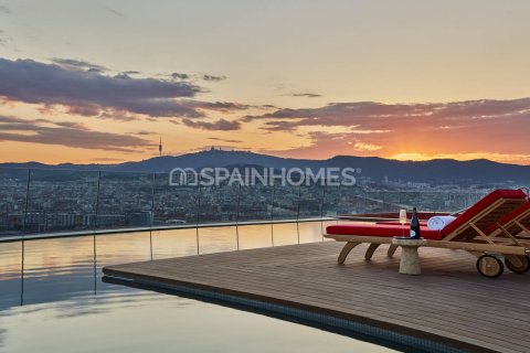 3 bedrooms apartment for sale in Barcelona, Catalonia, Spain № 1057 - photo 5