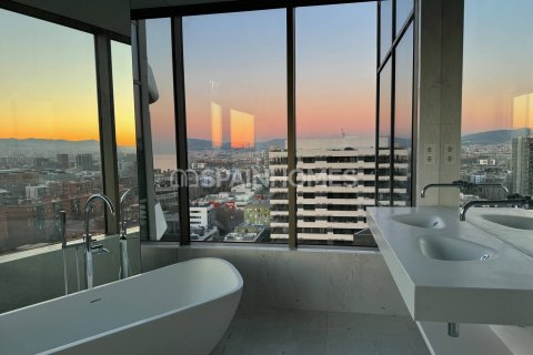3 bedrooms apartment for sale in Barcelona, Catalonia, Spain № 1057 - photo 15
