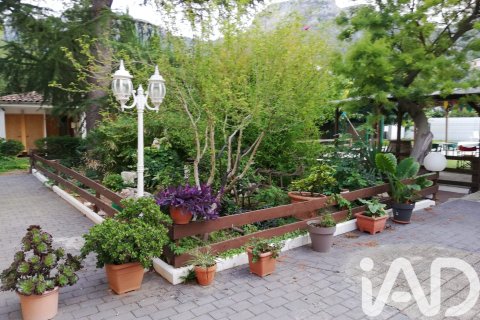 Propiedad comercial de 981 m² en venta en Tivissa, Tarragona, Cataluña, Spain № 7497 - foto 24