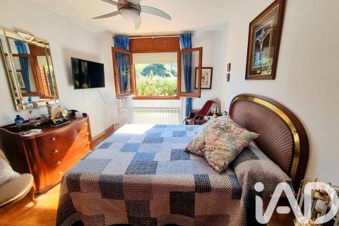 Propiedad comercial de 981 m² en venta en Tivissa, Tarragona, Cataluña, Spain № 7497 - foto 27