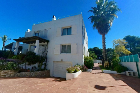 5 bedrooms house for sale in Coma-Ruga, Tarragona, Catalonia, Spain № 3650 - photo 2