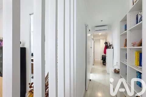 3 chambres apartment à vendre à Vilanova i la Geltru, Barcelona, Catalonia, Spain № 7476 - photo 4