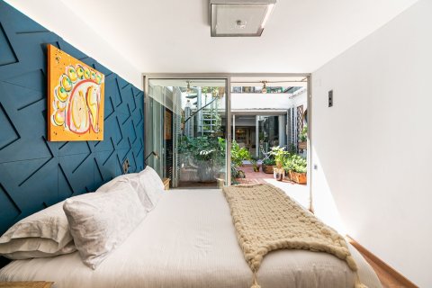3 bedrooms apartment for sale in Barcelona, Catalonia, Spain № 1507 - photo 4