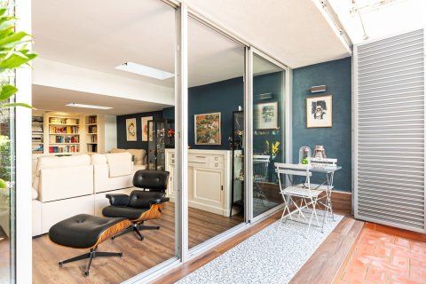 3 bedrooms apartment for sale in Barcelona, Catalonia, Spain № 1507 - photo 11