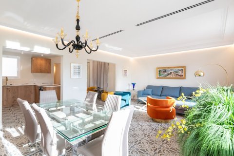 4 bedrooms apartment for sale in Barcelona, Catalonia, Spain № 1501 - photo 5