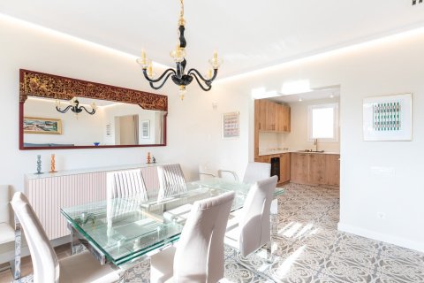 4 bedrooms apartment for sale in Barcelona, Catalonia, Spain № 1501 - photo 4
