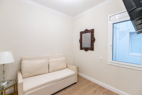 4 bedrooms apartment for sale in Barcelona, Catalonia, Spain № 1501 - photo 25