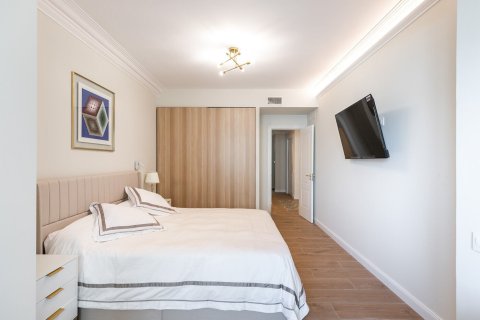 4 bedrooms apartment for sale in Barcelona, Catalonia, Spain № 1501 - photo 13