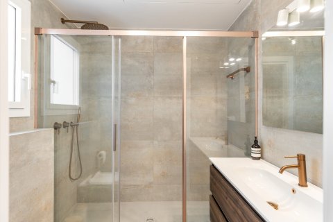 4 bedrooms apartment for sale in Barcelona, Catalonia, Spain № 1501 - photo 18