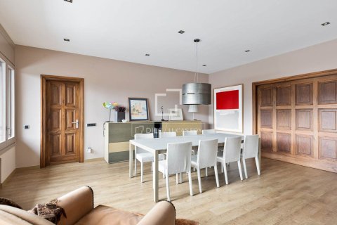 8 bedrooms villa for sale in Sant Cugat Del Valles, Barcelona, Catalonia, Spain № 4419 - photo 12