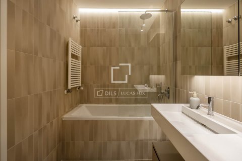 2 bedrooms apartment for sale in Barcelona, Catalonia, Spain № 4422 - photo 4