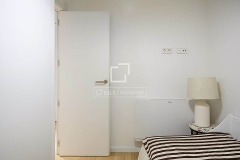 2 bedrooms apartment for sale in Barcelona, Catalonia, Spain № 4422 - photo 15