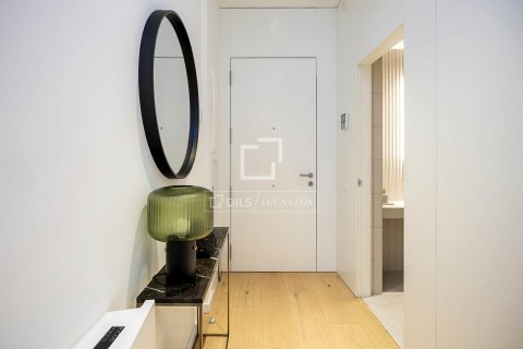 2 bedrooms apartment for sale in Barcelona, Catalonia, Spain № 4422 - photo 13