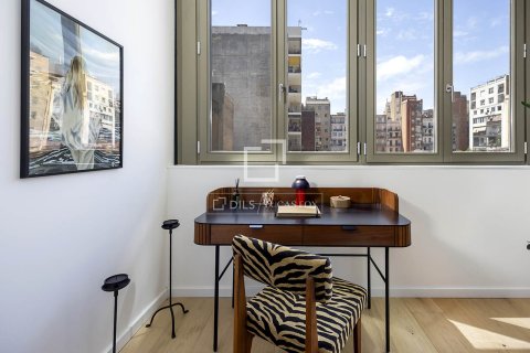 2 bedrooms apartment for sale in Barcelona, Catalonia, Spain № 4422 - photo 24