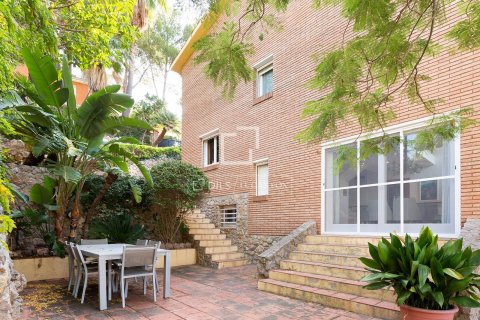 7 chambres villa à vendre à Castelldefels, Barcelona, Catalonia, Spain № 4421 - photo 3