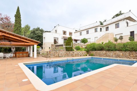 Купить виллу в Матадепера, Испания с 7 спален, 1271м², № 4420 - фото 4