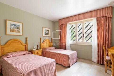 Купить виллу в Матадепера, Испания с 7 спален, 1271м², № 4420 - фото 19
