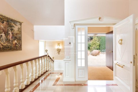 Купить виллу в Матадепера, Испания с 7 спален, 1271м², № 4420 - фото 5