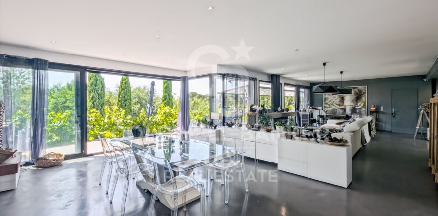 4 chambres house à vendre à Girona, Catalonia, Spain № 7704