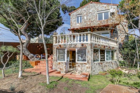 3 bedrooms house for rent in Barcelona, Catalonia, Spain № 7699