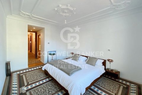 3 bedrooms apartment for sale in Barcelona, Catalonia, Spain № 7780 - photo 7