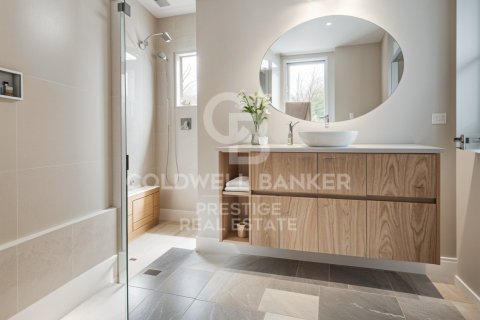 3 bedrooms apartment for sale in Barcelona, Catalonia, Spain № 7780 - photo 3