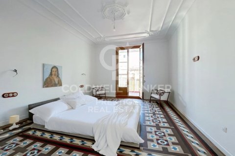 3 bedrooms apartment for sale in Barcelona, Catalonia, Spain № 7780 - photo 5