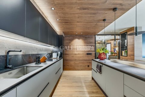 5 bedrooms apartment for sale in Principado De Andorra (Ninguna Poblacion Tiene C.P.), Lleida, Catalonia, Spain № 7778 - photo 22