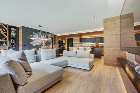 5 bedrooms apartment for sale in Principado De Andorra (Ninguna Poblacion Tiene C.P.), Lleida, Catalonia, Spain № 7778 - photo 23