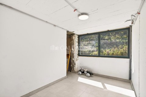 5 bedrooms apartment for sale in Principado De Andorra (Ninguna Poblacion Tiene C.P.), Lleida, Catalonia, Spain № 7778 - photo 4