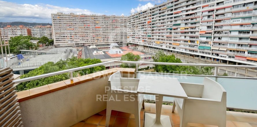 3 bedrooms apartment for sale in Barcelona, Catalonia, Spain № 7781