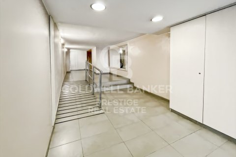 3 bedrooms apartment for sale in Barcelona, Catalonia, Spain № 7781 - photo 4