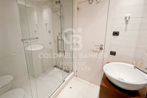 3 bedrooms apartment for sale in Barcelona, Catalonia, Spain № 7781 - photo 9